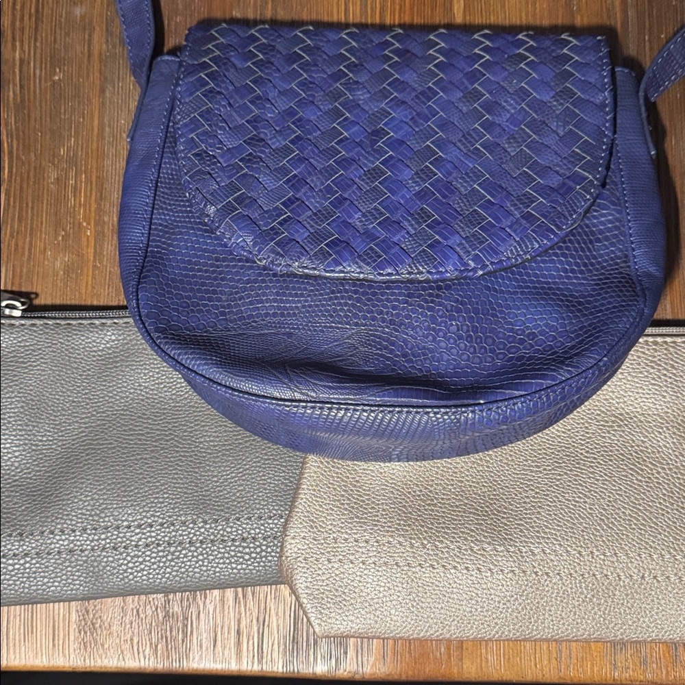 Neiman Marcus Beautiful Purse & 2 Neiman Marcus Cosmetic Bags
